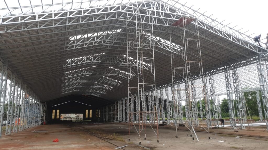 Planet Baja Ringan - Jasa Pasang Atap Dan Ganti Renovasi Atap Baja Ringan Tukang Pengalaman 057