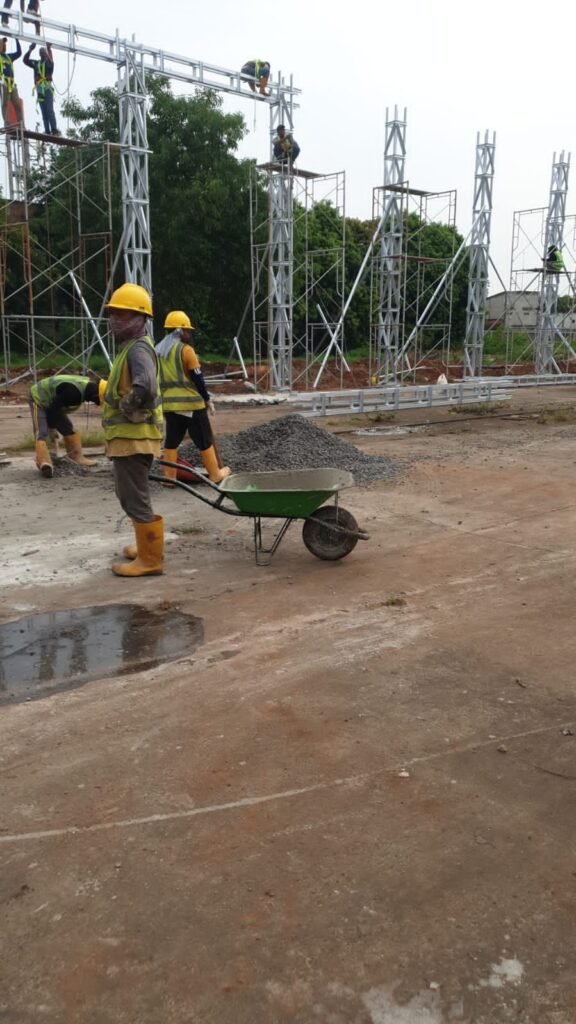 Planet Baja Ringan - Jasa Pasang Atap Dan Ganti Renovasi Atap Baja Ringan Tukang Pengalaman 062