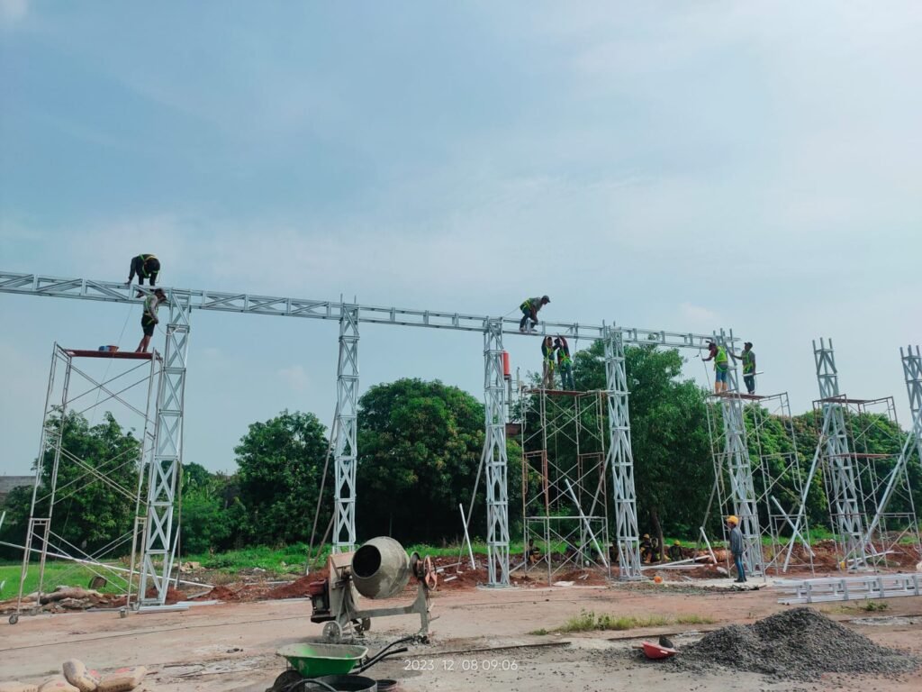 Planet Baja Ringan - Jasa Pasang Atap Dan Ganti Renovasi Atap Baja Ringan Tukang Pengalaman 067